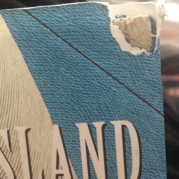 Treasure Island by Robert Louis Stevenson - Picture 10 of 11